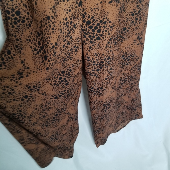 Socialite Smocked Bodice Wide Leg Jumpsuit - Picture 7 of 15